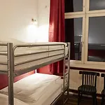 Ballhaus Hostel *