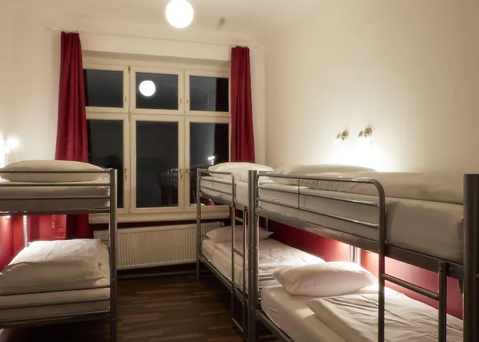 Hostel Ballhaus